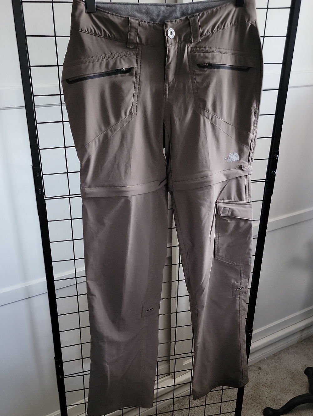 The North Face Women’s Zip-Off Cargo Pants - Brown Size 2
